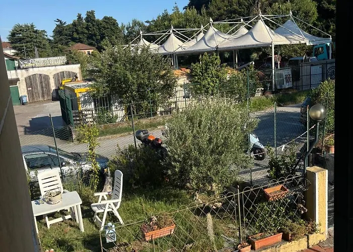 La Casa Nel Апартаменты